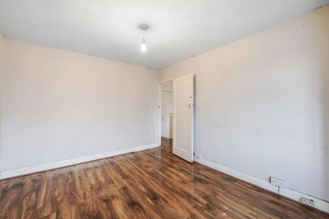 End terrace house for sale in Windsor Crescent, Harrow