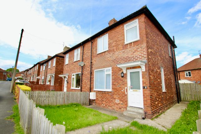 3 bed semi-detached house to rent in Chestnut Grove, Crook DL15