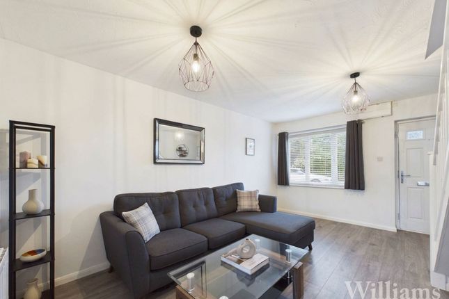 47 Vickery Close, Aylesbury photo 4