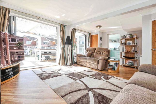 30, Malcolm Avenue, West Midlands photo 2