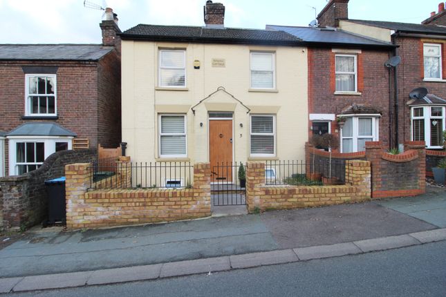 Thumbnail Semi-detached house to rent in Church Street, Hemel Hempstead, Hertfordshire