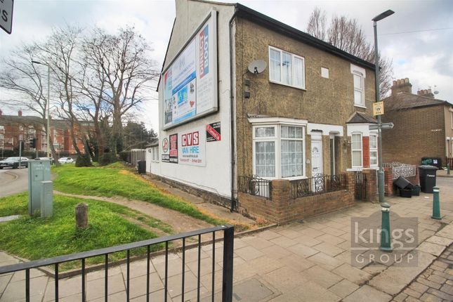 Semi-detached house for sale in Queens Road, Waltham Cross