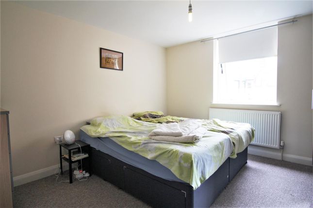 Terraced house for sale in Myddleton Road, Bounds Green