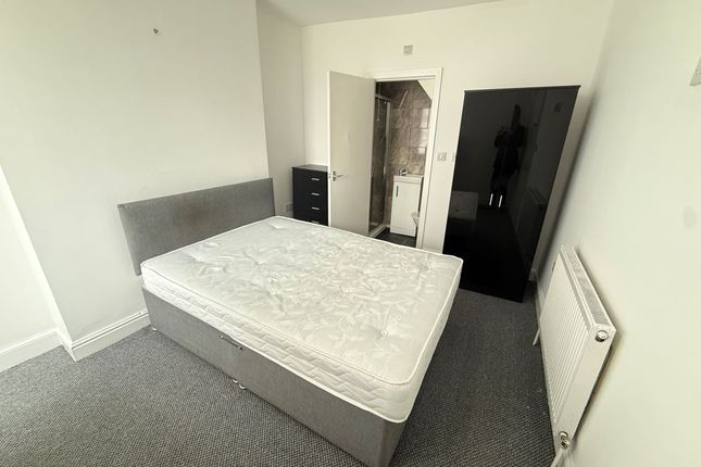 374/374A, Prescot Road, Liverpool photo 5