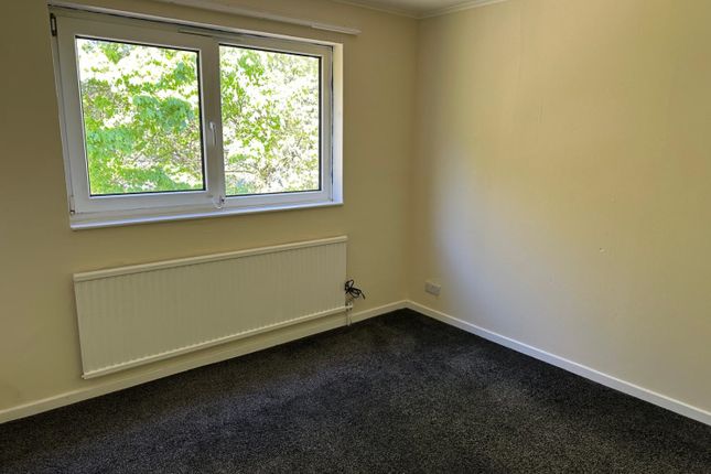 188, Mackenzie Place, Newton Aycliffe photo 3