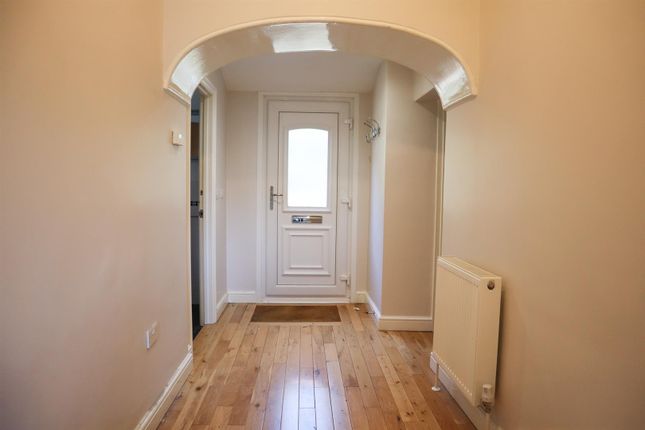 53B, Hill Road, Clevedon photo 2