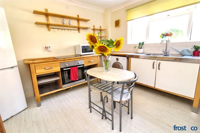 1 St Peters Court,, Pascoe Close, Dorset photo 4