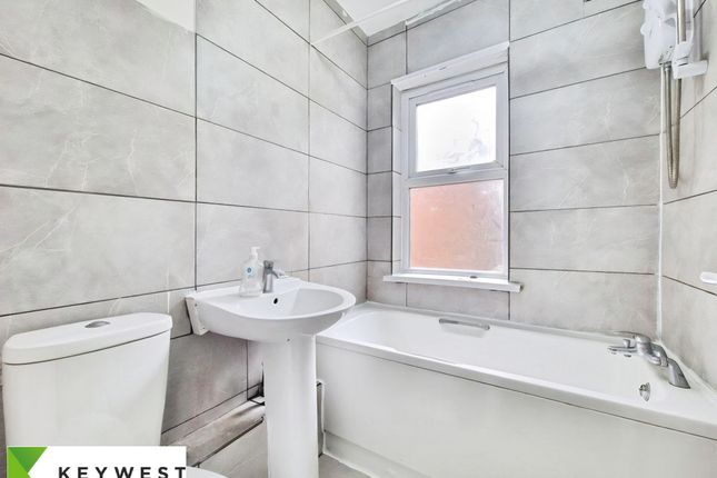 44, Dulverton Road, Leicester, United Kingdom photo 3