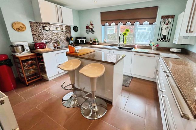 70, Hull Road, Beverley photo 2