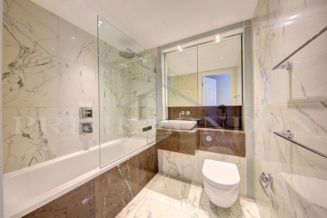 Flat for sale in Higham House East, Fulham, London