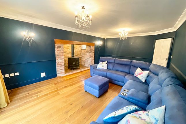 30 Prospect Road, Market Drayton photo 3