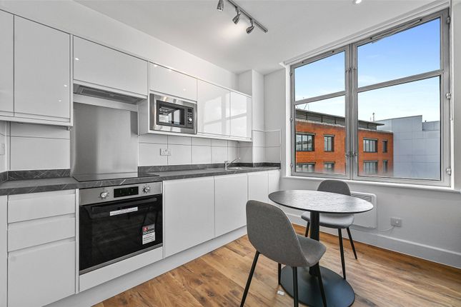 Flat 54, Weddel House, 20, West Smithfield, London photo 2