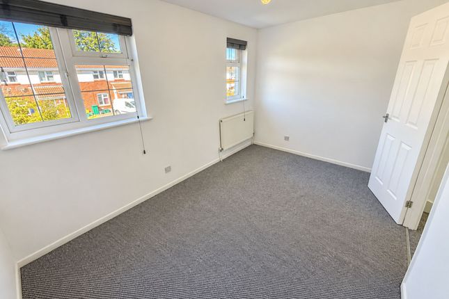 62 Bickford Close, Bristol photo 4