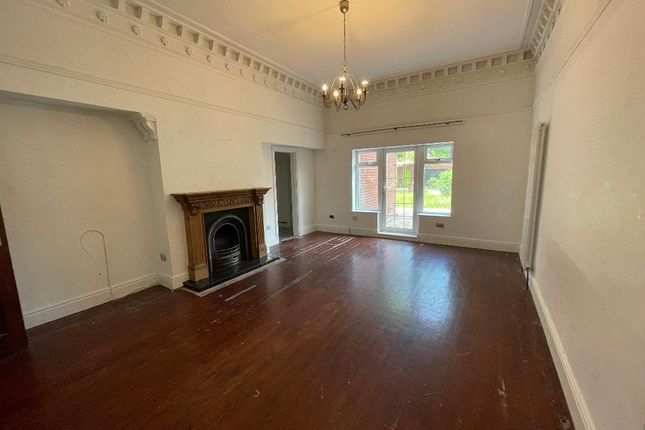 Park Avenue, Park Avenue, Hull photo 2