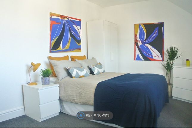 7 Bedroom Terraced in LL57 2AP