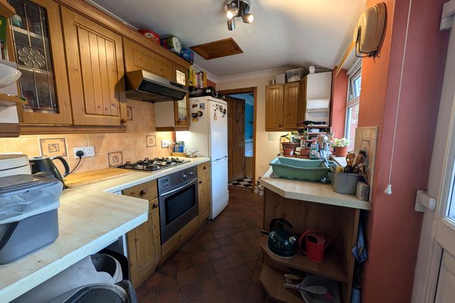 2 Kitchener Road, Leiston photo 4