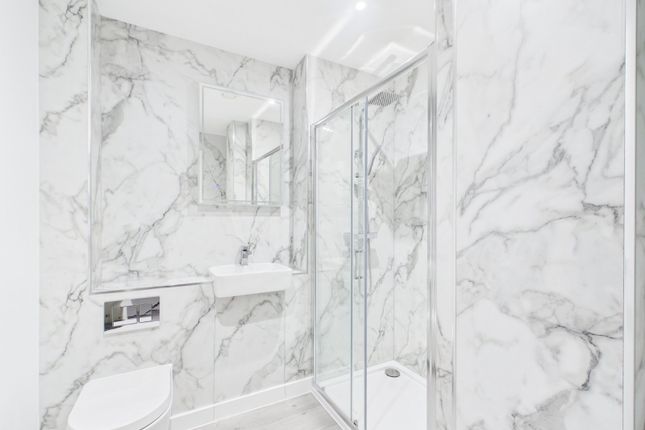 5, Virginia House, Egham photo 4