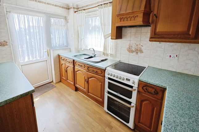 34, Rochester Close, Bishop Auckland photo 4