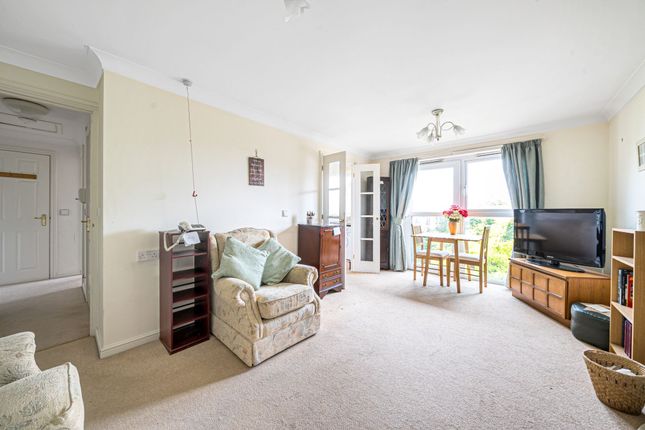 Flat 37, Westfield Court Old Winton Road, Andover photo 4