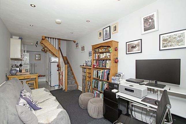 2 The Gables,, Lanhenvor Avenue, Cornwall photo 2