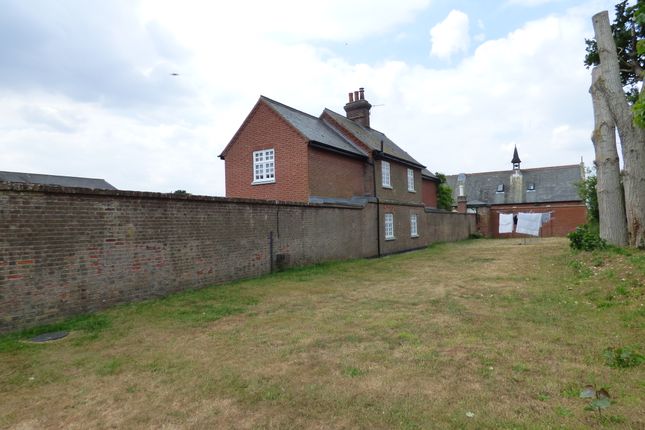 Flat for sale in Ipswich Road, Pulham Market, Diss