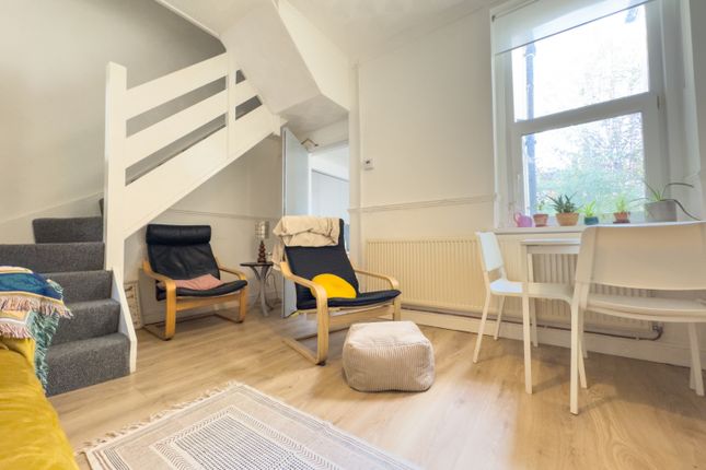 47, Rhymney Street(*), Cardiff photo 3