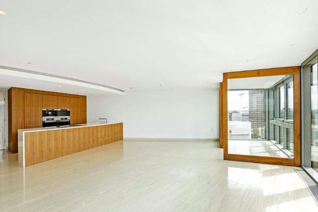 Flat for sale in The Tower, St. George Wharf, Vauxhall, London