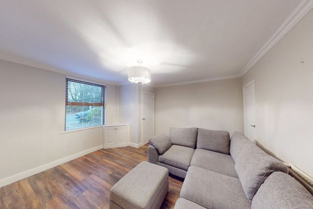 431 Manchester Road, Bolton photo 3