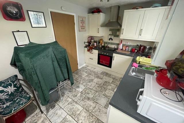 31, Hunters Oak, THETFORD photo 3