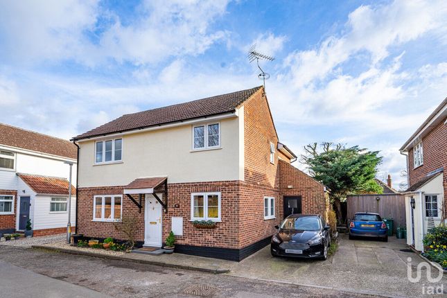Thumbnail Detached house for sale in Hailes Wood, Bishop's Stortford