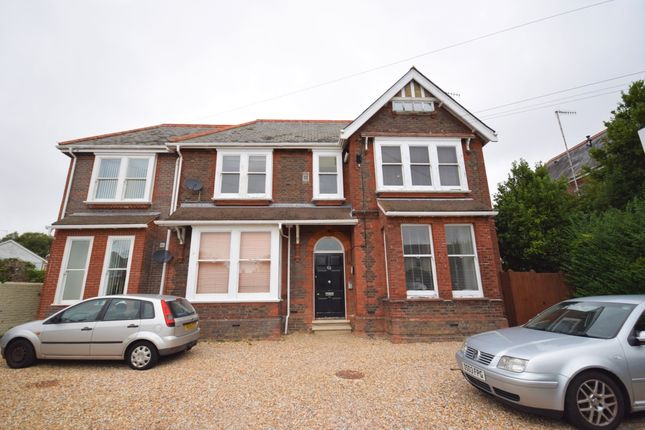 Thumbnail Flat to rent in Langton Road, Broadwater, Worthing