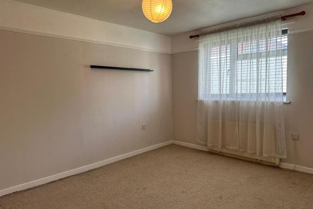 8, Regent Gardens, Didcot photo 4