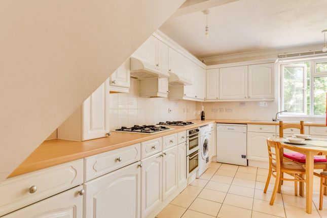 Property to rent in Warwick Road, Canterbury