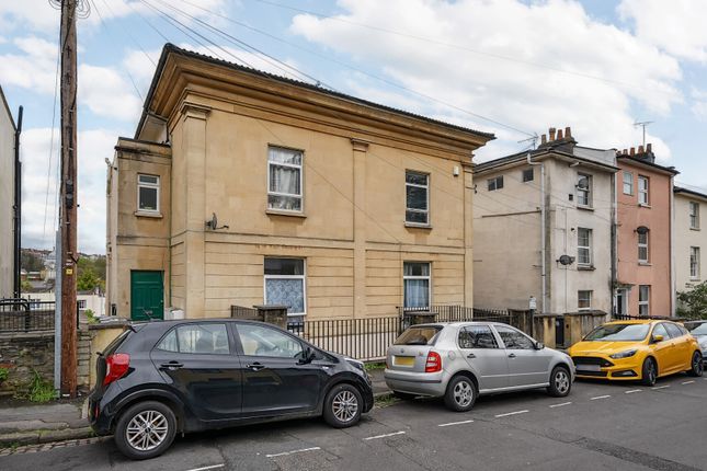 Flat for sale in Sydenham Road, Cotham, Bristol, Somerset