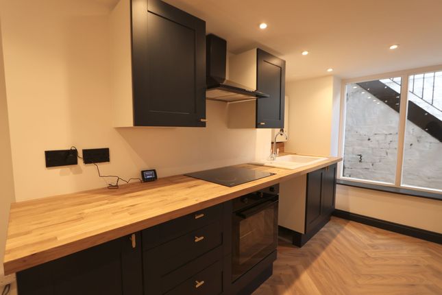 Flat 1, 133 Cheltenham Road, Bristol photo 3
