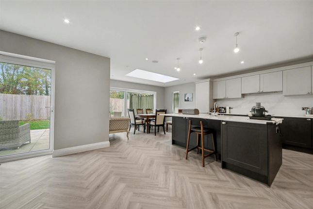 6, Ridgehill Rise, Shenley photo 2