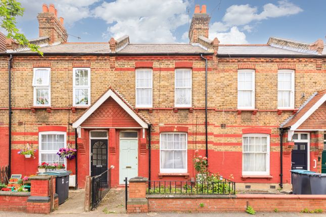 Terraced house for sale in Morley Avenue, London