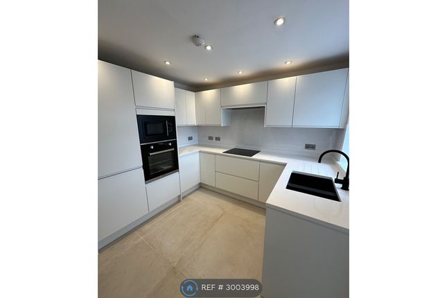 Darwen Road Bromley Cross, Bolton photo 2