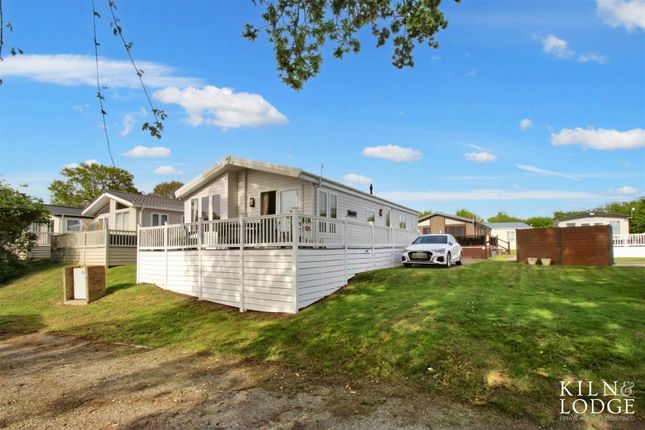 Mobile/park home for sale in Colchester Road, St. Osyth, Clacton-On-Sea