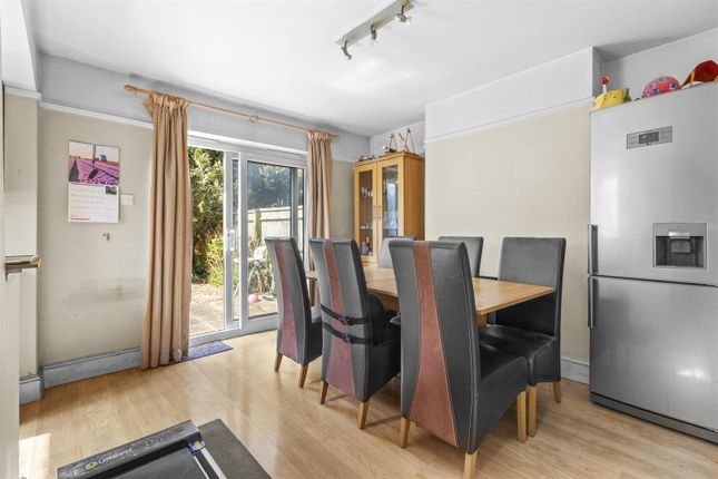 83, Micklefield Road, High Wycombe photo 3