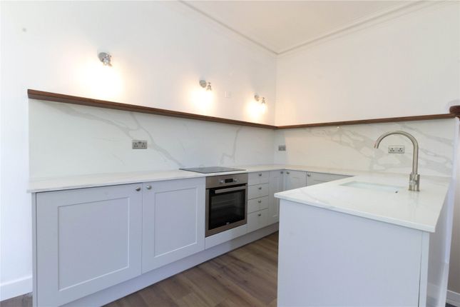 34, Station Road, West Yorkshire photo 4