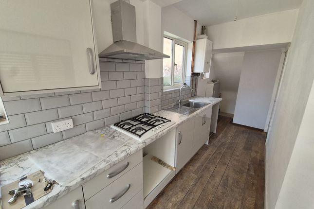 28, Parker Drive, Leicester photo 4