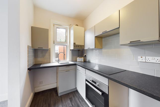 Flat for sale in Cabbell Road, Cromer