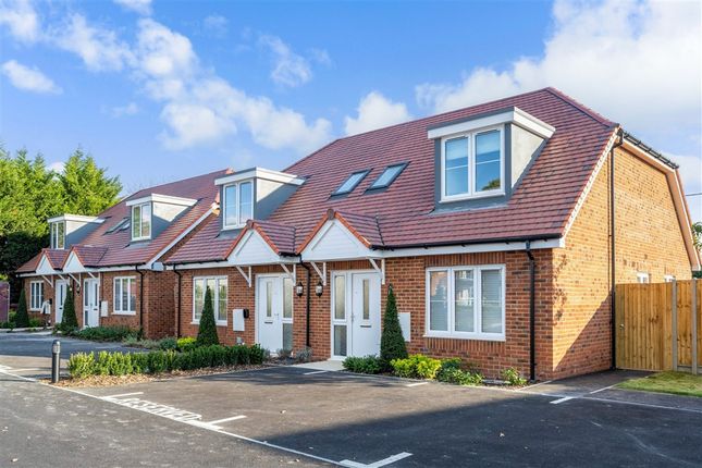 Worthing Road Southwater, Horsham photo 2