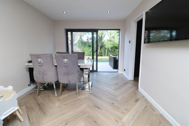 79, Paxcroft Way, Trowbridge photo 4