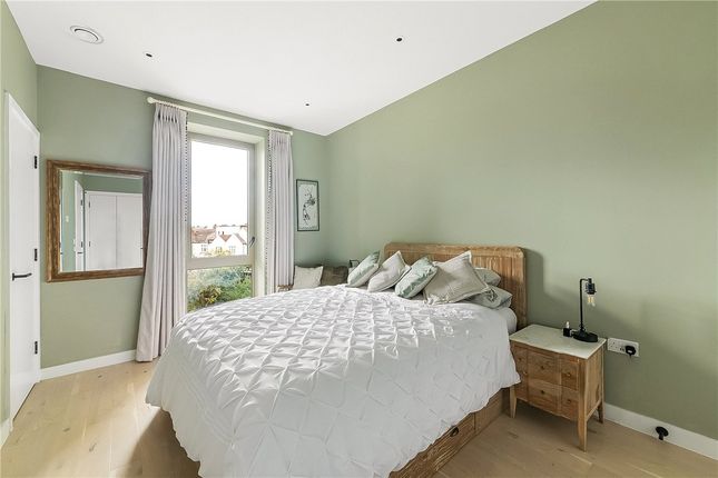 28,, Tramyard Apartments, Balham High Road,Wandsworth, photo 4