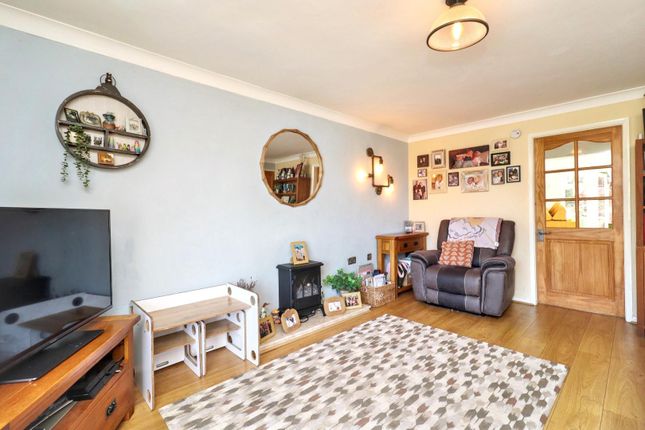 12, Staveley Grove, Stockton-On-Tees photo 4