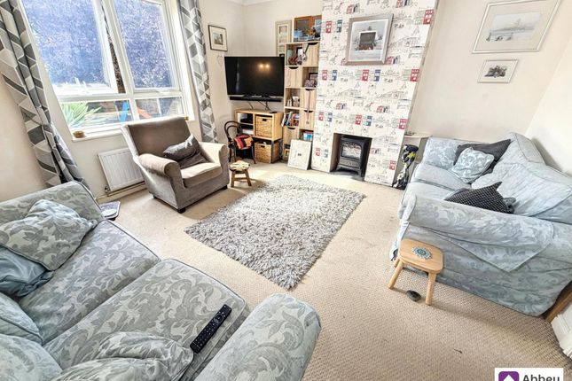 1 Chadwick Walk, Leicester photo 2