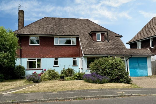 4-bed house on 1, Maplehatch Close, Busbridge, Godalming, £925,000
