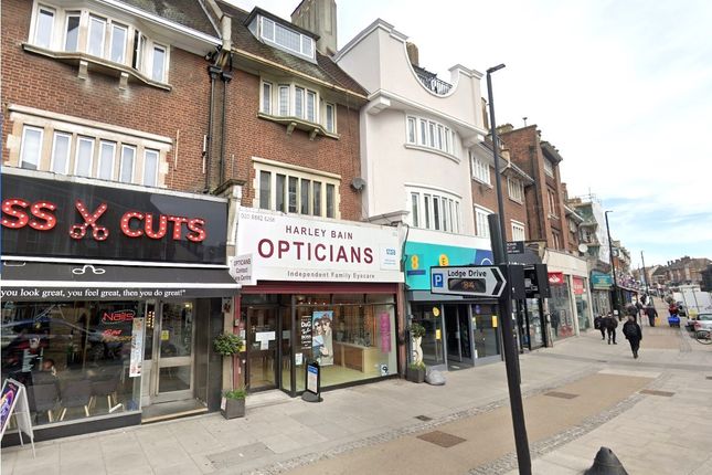 Office to let in Green Lanes, Palmers Green